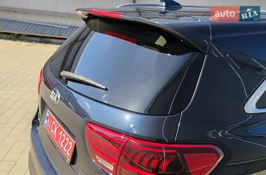 Внедорожник / Кроссовер Kia Sorento 2019 в 