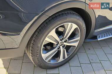 Внедорожник / Кроссовер Kia Sorento 2019 в 