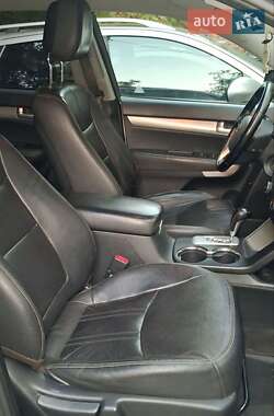 Внедорожник / Кроссовер Kia Sorento 2011 в 