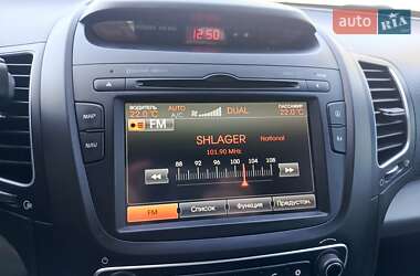 Внедорожник / Кроссовер Kia Sorento 2013 в 