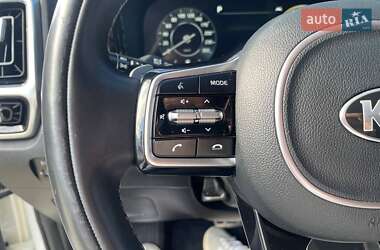 Позашляховик / Кросовер Kia Sorento 2020 в 