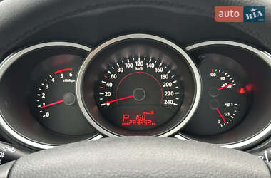 Внедорожник / Кроссовер Kia Sorento 2010 в 