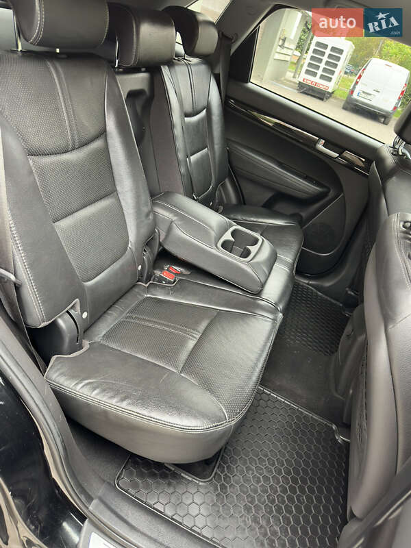 Внедорожник / Кроссовер Kia Sorento 2010 в Ровно