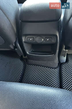 Внедорожник / Кроссовер Kia Sorento 2014 в 