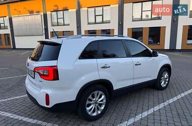 Внедорожник / Кроссовер Kia Sorento 2012 в 