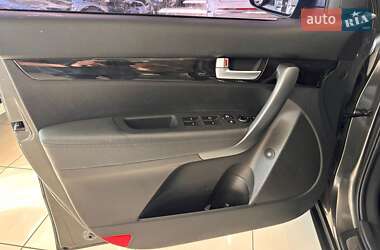 Внедорожник / Кроссовер Kia Sorento 2013 в 