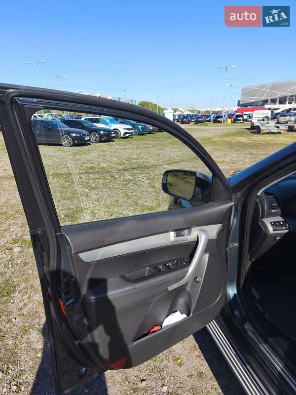 Внедорожник / Кроссовер Kia Sorento 2010 в Львове фото 21 Внедорожник / Кроссовер Kia Sorento 2010 в Львове