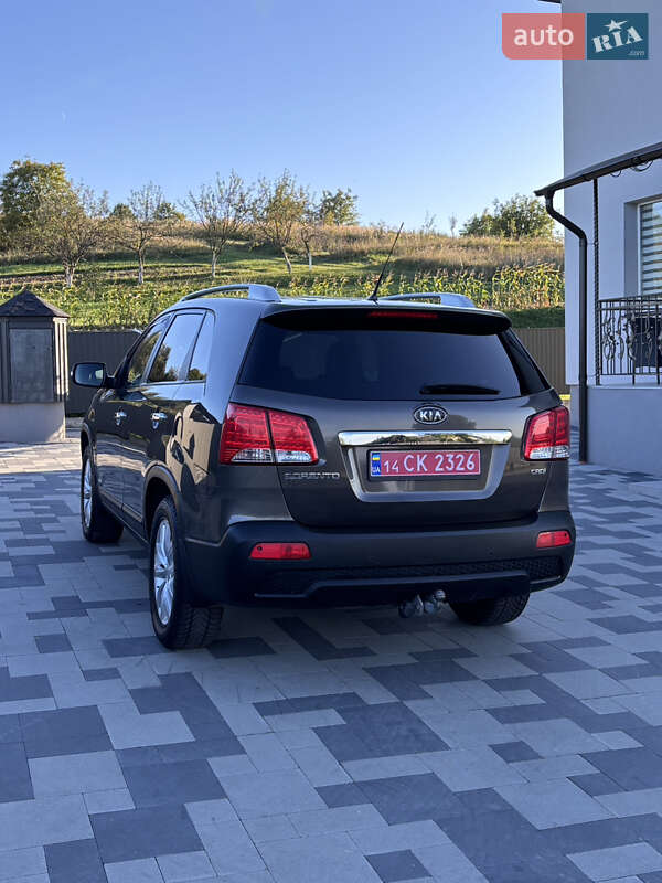 Внедорожник / Кроссовер Kia Sorento 2011 в Калуше