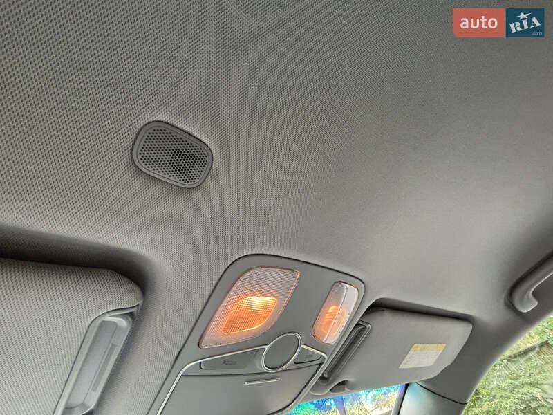 Позашляховик / Кросовер Kia Sorento 2013 в Києві