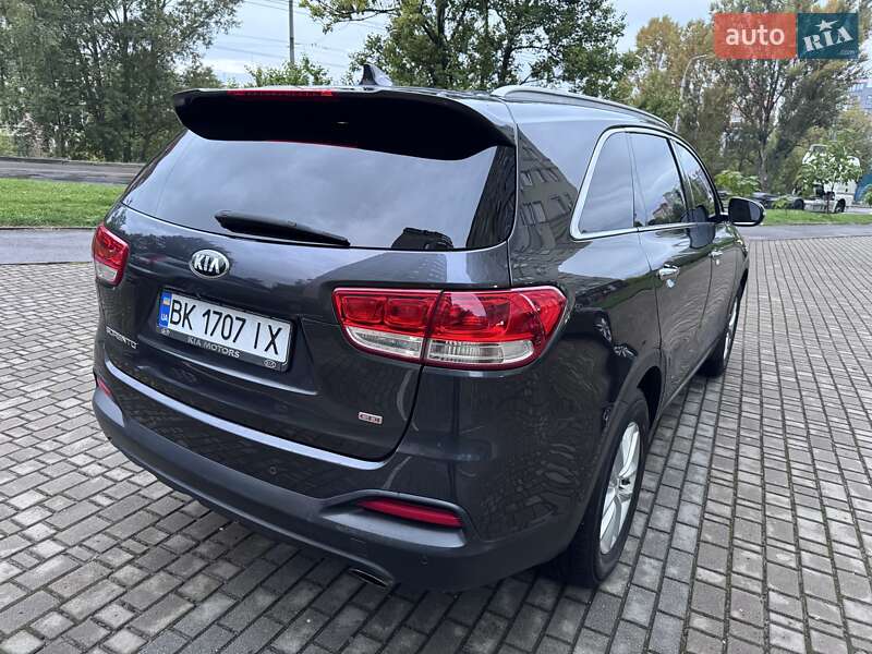 Внедорожник / Кроссовер Kia Sorento 2016 в Ровно фото 24 Внедорожник / Кроссовер Kia Sorento 2016 в Ровно