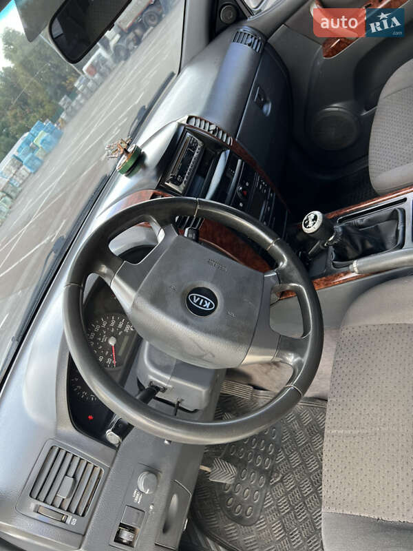 Внедорожник / Кроссовер Kia Sorento 2003 в Киеве фото 4 Внедорожник / Кроссовер Kia Sorento 2003 в Киеве