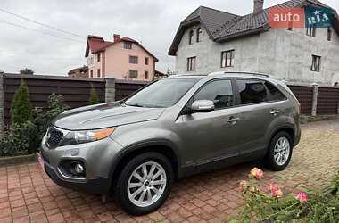 Внедорожник / Кроссовер Kia Sorento 2010 в 