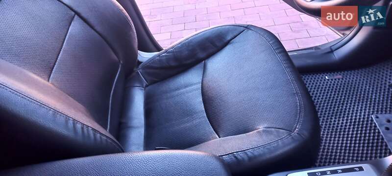 Внедорожник / Кроссовер Kia Sorento 2011 в Переяславе