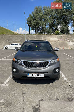 Внедорожник / Кроссовер Kia Sorento 2011 в 