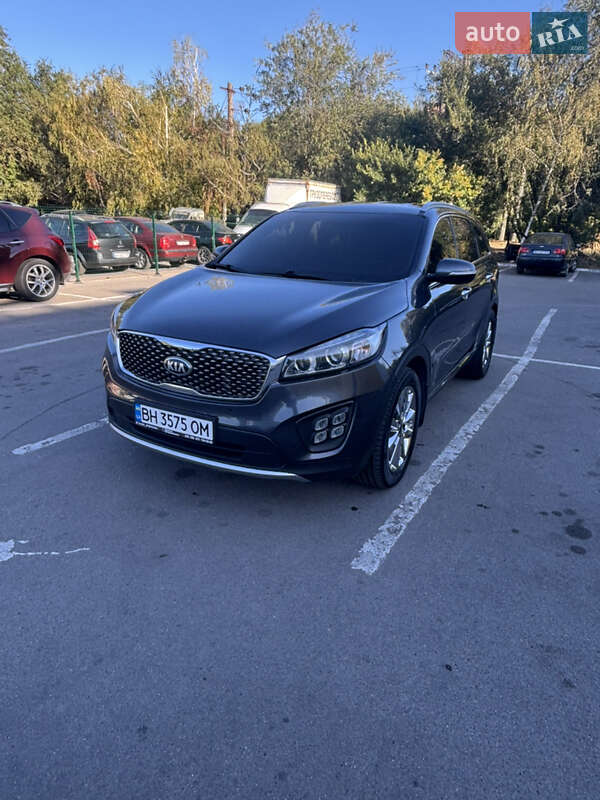 Внедорожник / Кроссовер Kia Sorento 2016 в 
