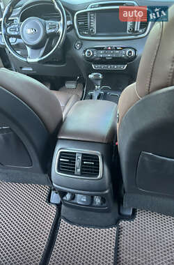 Внедорожник / Кроссовер Kia Sorento 2016 в 