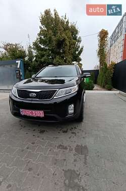 Внедорожник / Кроссовер Kia Sorento 2014 в 