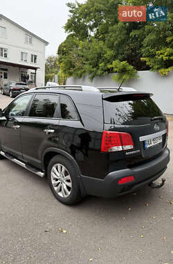 Внедорожник / Кроссовер Kia Sorento 2010 в 