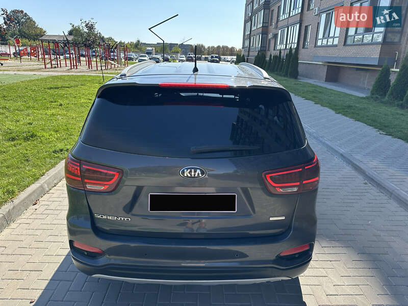 Позашляховик / Кросовер Kia Sorento 2019 в Житомирі