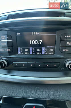 Внедорожник / Кроссовер Kia Sorento 2019 в 