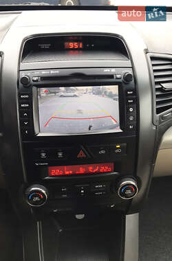 Внедорожник / Кроссовер Kia Sorento 2012 в 
