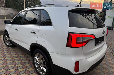 Внедорожник / Кроссовер Kia Sorento 2014 в 