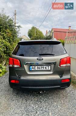 Внедорожник / Кроссовер Kia Sorento 2011 в 