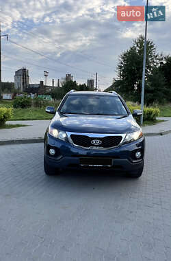 Внедорожник / Кроссовер Kia Sorento 2010 в 