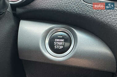 Внедорожник / Кроссовер Kia Sorento 2014 в 