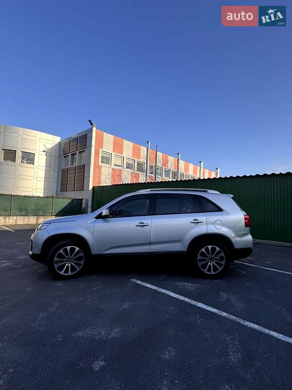 Внедорожник / Кроссовер Kia Sorento 2013 в Одессе