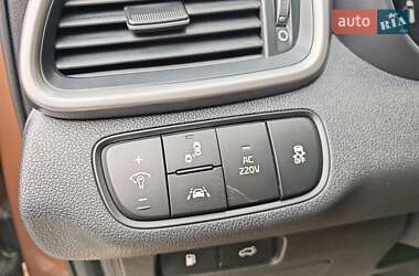 Внедорожник / Кроссовер Kia Sorento 2015 в 
