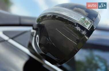 Позашляховик / Кросовер Kia Sorento 2017 в 