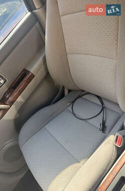 Внедорожник / Кроссовер Kia Sorento 2005 в  фото 13 Внедорожник / Кроссовер Kia Sorento 2005 в