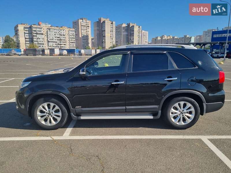 Позашляховик / Кросовер Kia Sorento 2014 в Києві