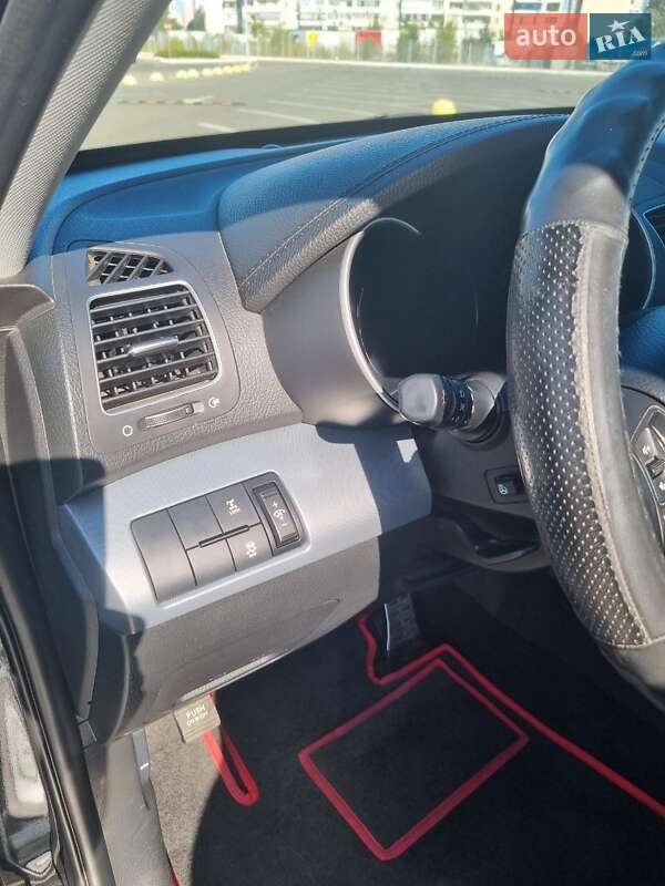 Позашляховик / Кросовер Kia Sorento 2014 в Києві