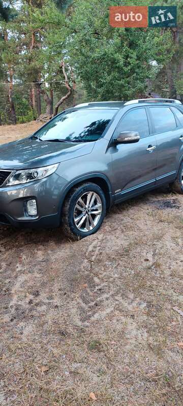 Внедорожник / Кроссовер Kia Sorento 2013 в Камне-Каширском