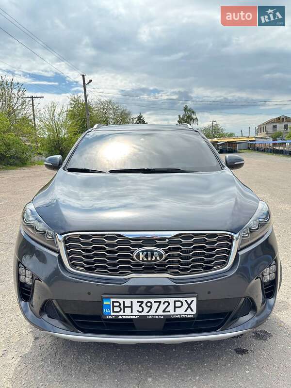 Внедорожник / Кроссовер Kia Sorento 2019 в 