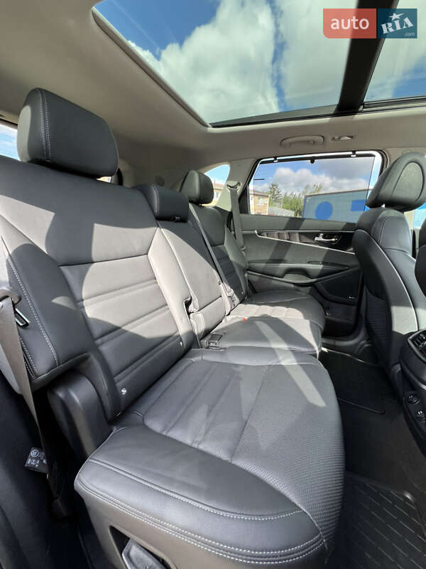 Позашляховик / Кросовер Kia Sorento 2017 в Луцьку фото 25 Позашляховик / Кросовер Kia Sorento 2017 в Луцьку