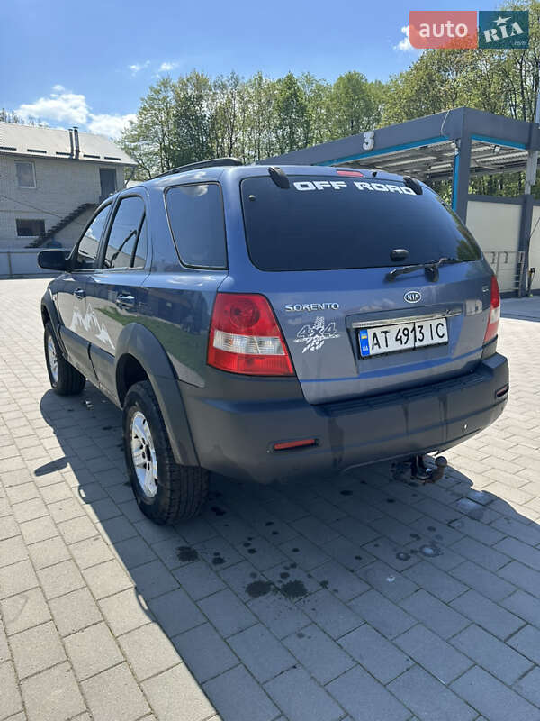 Внедорожник / Кроссовер Kia Sorento 2005 в Долине
