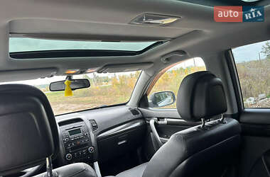 Внедорожник / Кроссовер Kia Sorento 2012 в 
