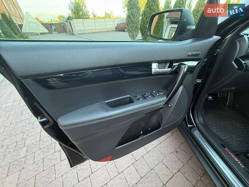 Позашляховик / Кросовер Kia Sorento 2014 в Стрию фото 31 Позашляховик / Кросовер Kia Sorento 2014 в Стрию