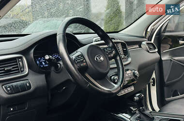 Внедорожник / Кроссовер Kia Sorento 2015 в 