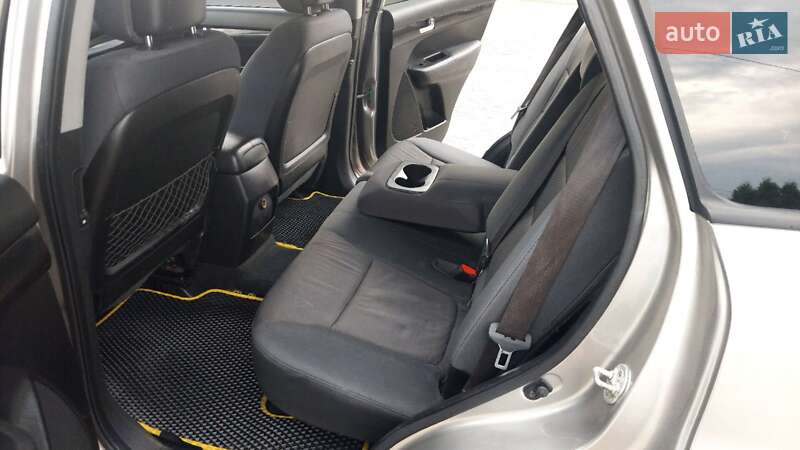 Позашляховик / Кросовер Kia Sorento 2012 в Львові