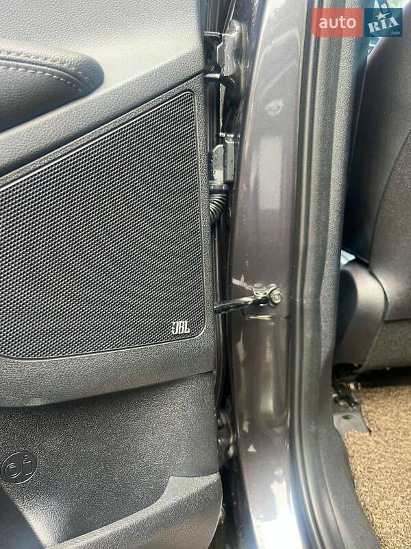 Внедорожник / Кроссовер Kia Sorento 2018 в Житомире фото 21 Внедорожник / Кроссовер Kia Sorento 2018 в Житомире