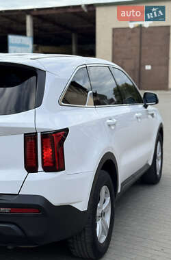 Позашляховик / Кросовер Kia Sorento 2021 в 