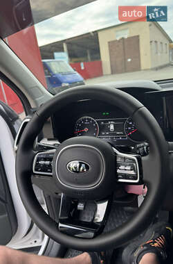 Позашляховик / Кросовер Kia Sorento 2021 в 