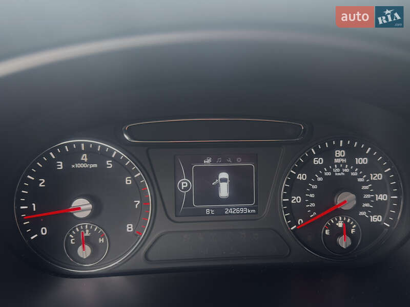 Внедорожник / Кроссовер Kia Sorento 2017 в Киеве