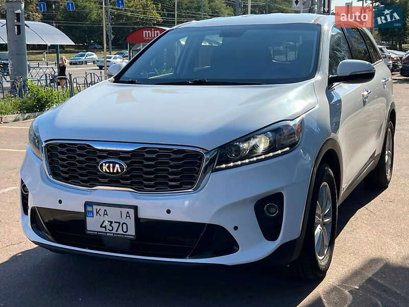 Внедорожник / Кроссовер Kia Sorento 2019 в Киеве фото 3 Внедорожник / Кроссовер Kia Sorento 2019 в Киеве