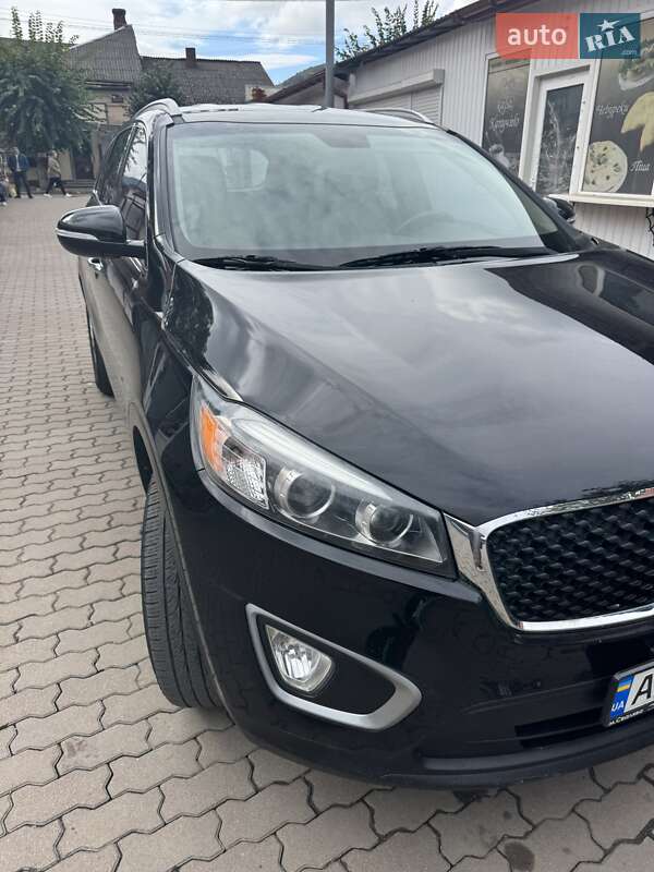 Внедорожник / Кроссовер Kia Sorento 2016 в Павлограде фото 7 Внедорожник / Кроссовер Kia Sorento 2016 в Павлограде