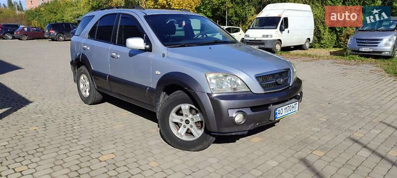 Позашляховик / Кросовер Kia Sorento 2004 в Ужгороді фото 9 Позашляховик / Кросовер Kia Sorento 2004 в Ужгороді
